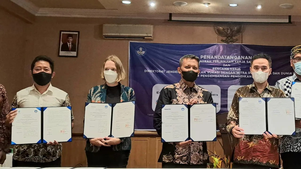 ChildFund International di Indonesia berinisiatif menjadi pionir integrasi keterampilan nonteknis ke dalam pendidikan vokasi.