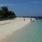 Kecelakaan Fortuner maut di Daan Mogot menewaskan 4 orang hingga berwisata ke Pulau Gili Labak di Madura.
