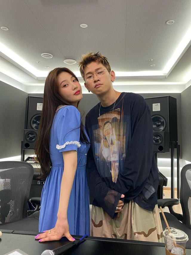 Joy And Crush / Nnfc7kkbtoaoom