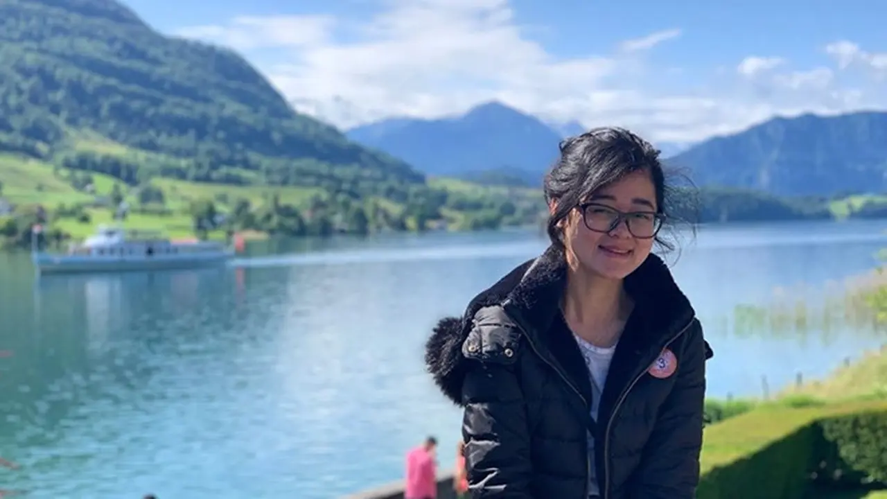 Jarang Terekspos, Ini 6 Potret Gisela Cindy dan Pacar Bulenya