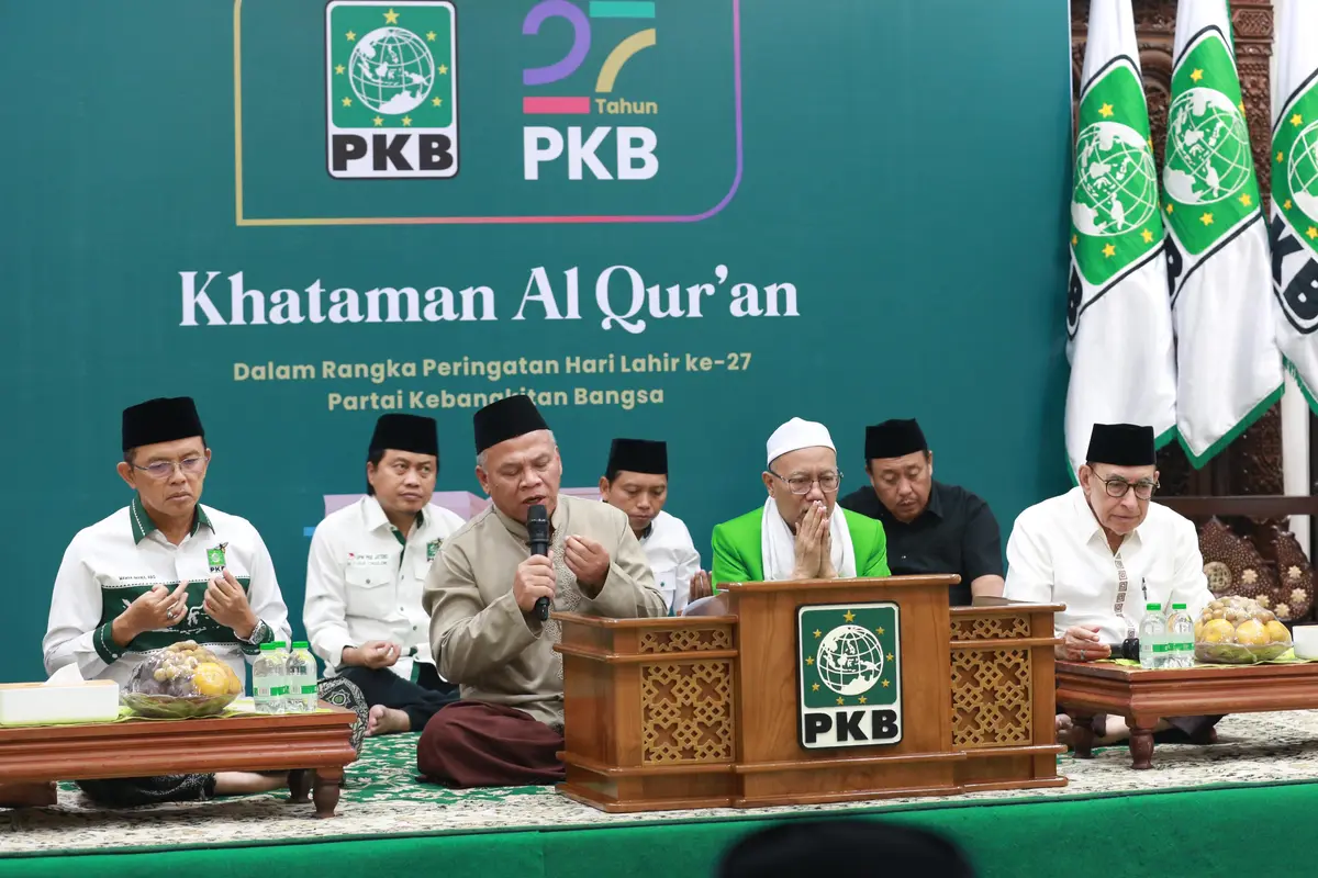 Dewan Syuro DPP Partai Kebangkitan Bangsa (PKB) menggelar Khataman Qur’an dalam rangka menyambut Harlah PKB ke-27 (Istimewa)