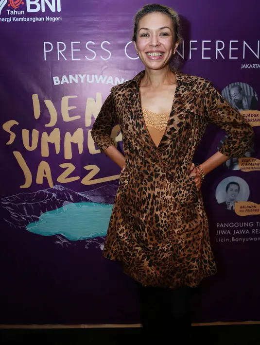 Festival yang digelar dipanggung terbuka dengan udara dingin itu akan digelar selama tiga kali dalam tiga bulan yang berbeda. (Deki Prayoga/Bintang.com)