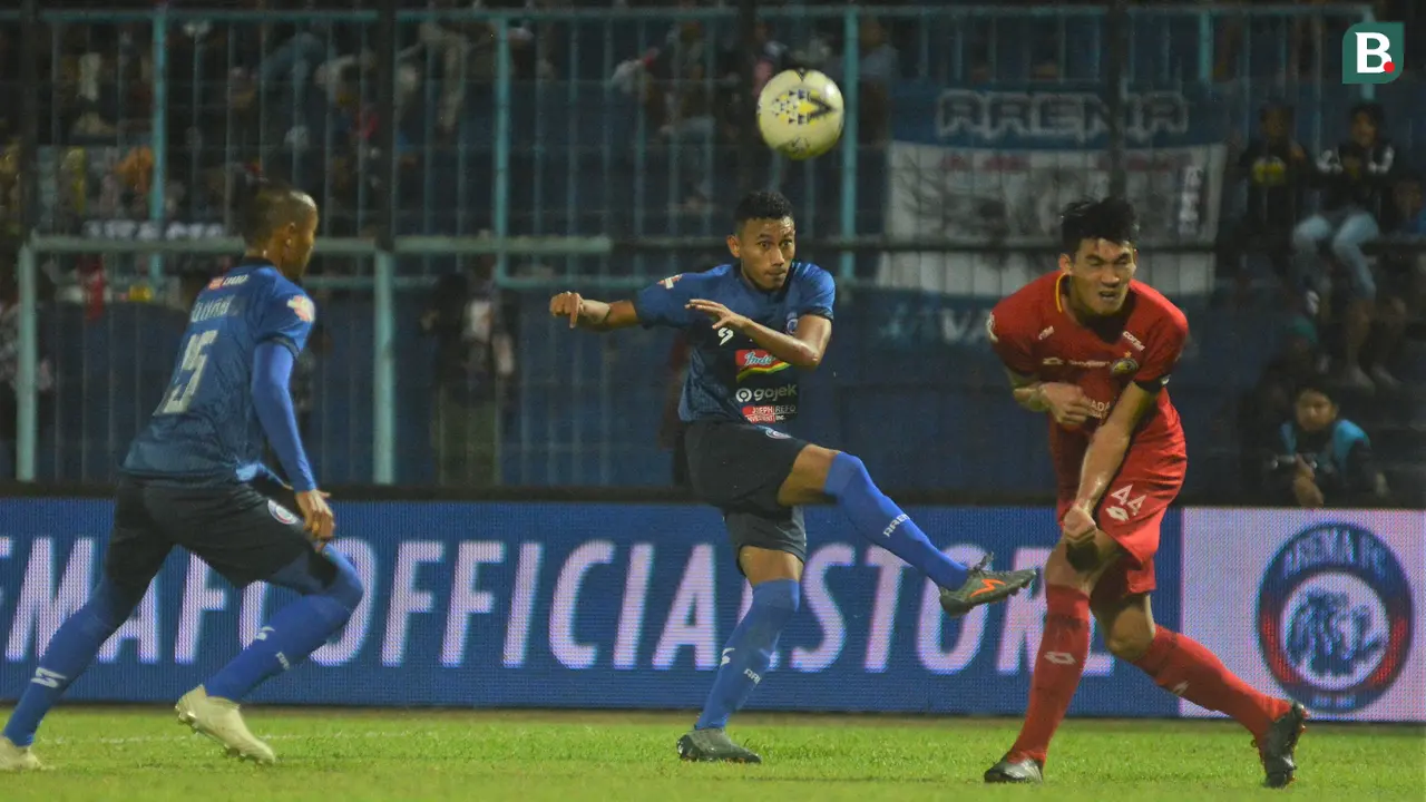 Arema, Semen Padang