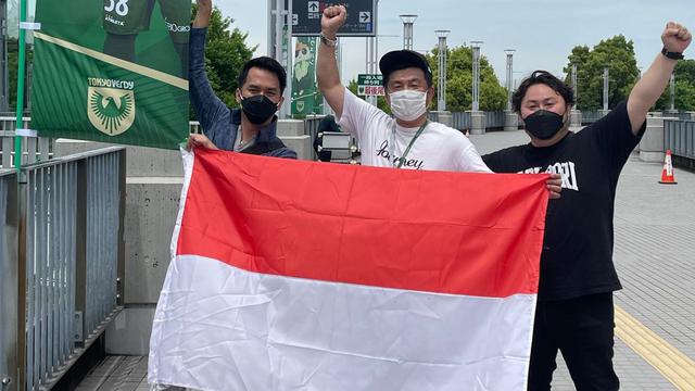 Zenzia Ihza, putra dari mantan Duta Besar RI untuk Jepang, Yusron Ihza Mahendra, membagikan beberapa tips penting untuk suporter Timnas Indonesia.