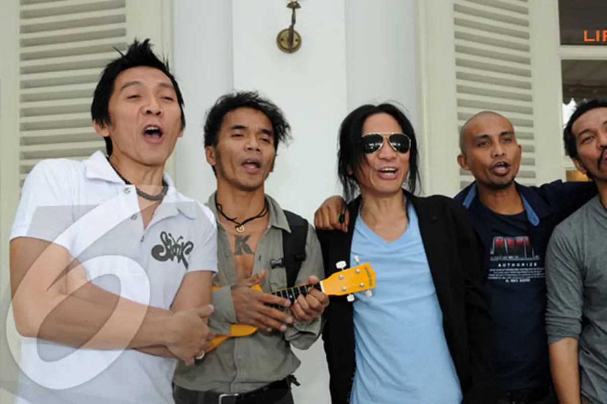 slank3-131010c.jpg