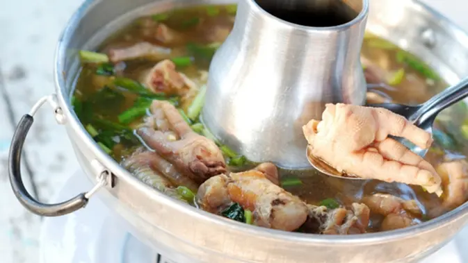 Resep Sop Ceker Pedas Bumbu Kuning Lifestyle Fimela Com