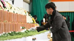 Pemerintah Korea Selatan menetapkan masa berkabung nasional dari 29 Desember hingga 4 Januari 2025. (JUNG YEON-JE/AFP)