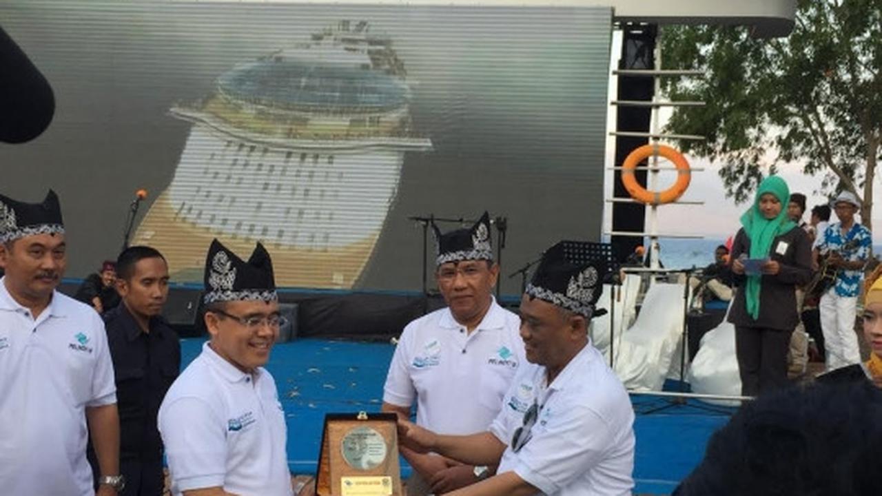 Bupati Banyuwangi resmikan proyek wisata bahari ratusan miliar