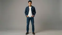 Rekomendasi Denim Pria Stylish, Pilihan Fashion yang Tak Lekang oleh Waktu