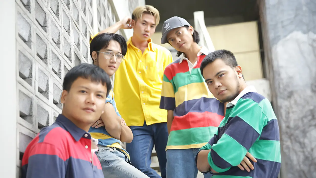 SMASH feat Oom Leo