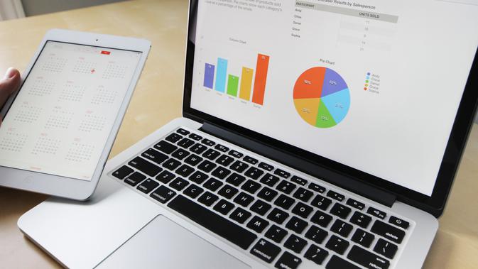 ilustrasi investasi untuk tabungan masa depan/pexels