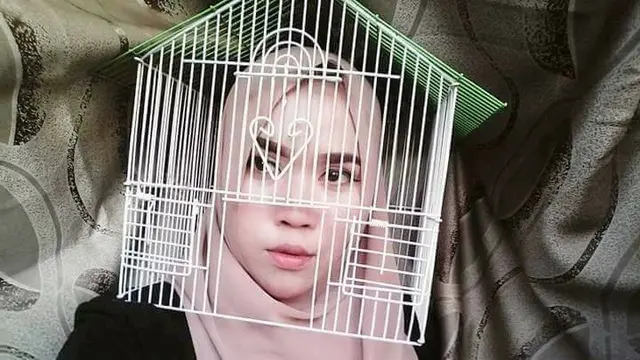 6 Isi Kandang Burung Ini Nyeleneh Banget, Enggak Habis Pikir