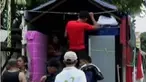 40 Kepala keluarga warga Kalijodo mulai pindah ke Rusun Marunda, hingga operasi pasar daging sapi lokal dengan harga murah di Ibu Kota.