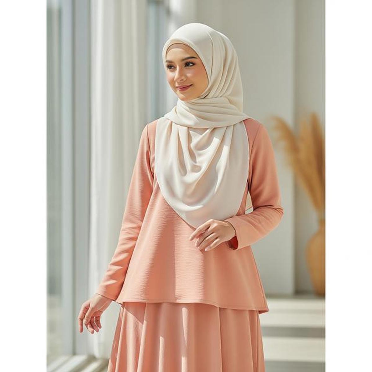 Baju Peach Cocok dengan Jilbab Warna Apa? Ini 6 Inspirasi Gaya yang Elegan