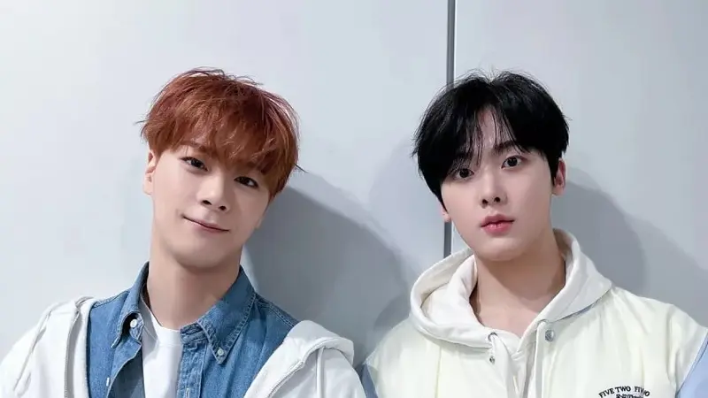 Moonbin dan Sanha Astro. (Fantagio via Soompi)