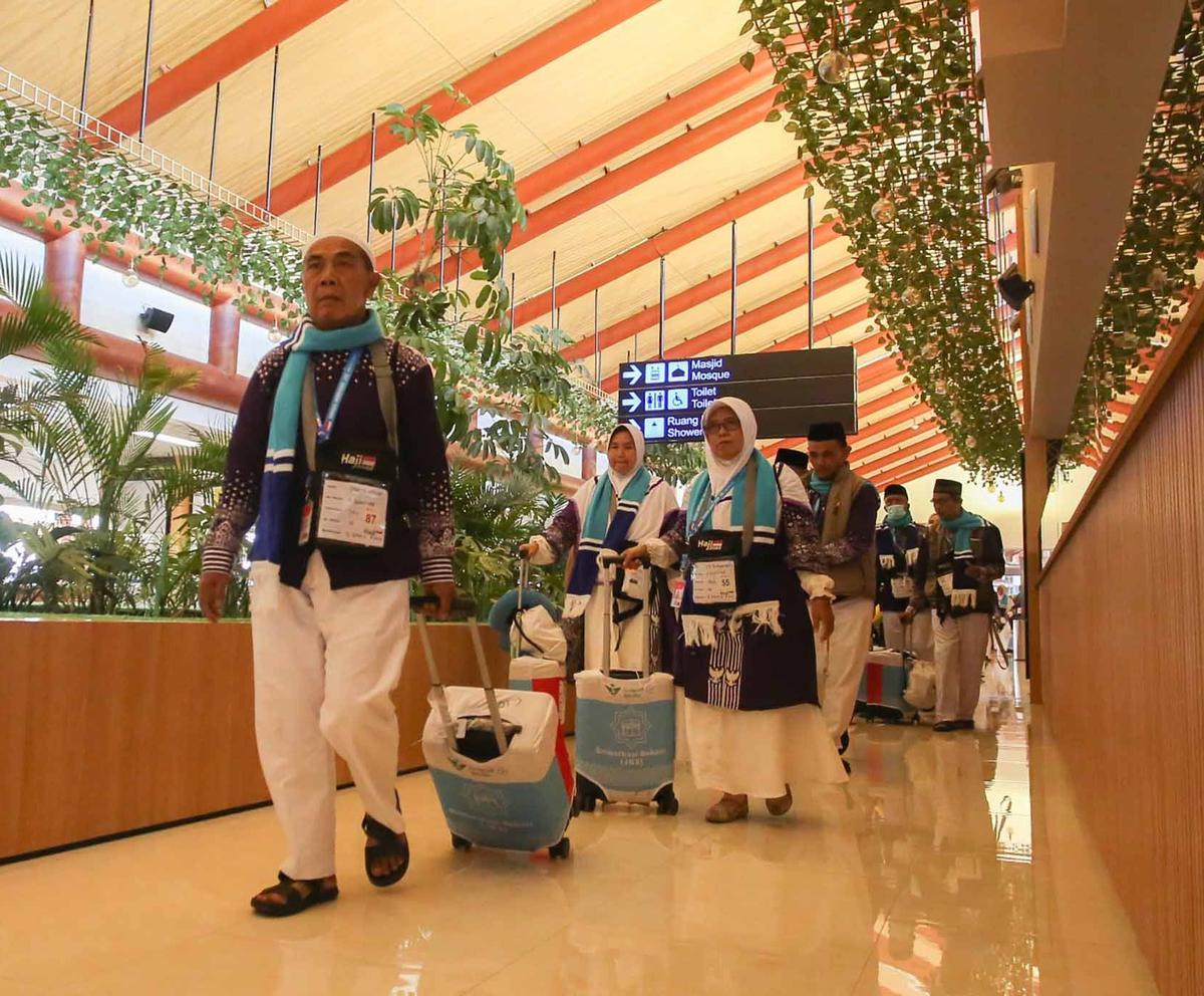 FOTO: Melihat Keberangkatan Jemaah Haji dari Terminal Khusus Haji Bandara Soekarno-Hatta