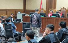 Terbukti Korupsi Proyek BTS Kominfo Bareng Jhonny Plate, Irwan Hermawan Divonis 12 Tahun Penjara