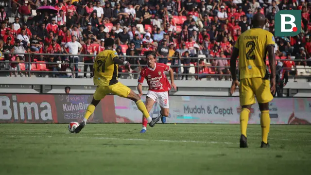 Bali United Vs Semen Padang
