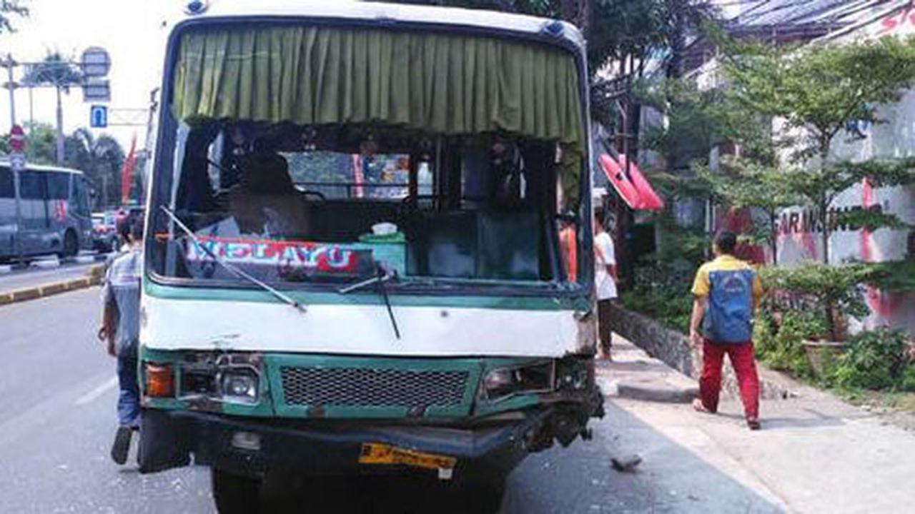 Ini pengakuan sopir Kopaja yang disebut sering ugal-ugalan