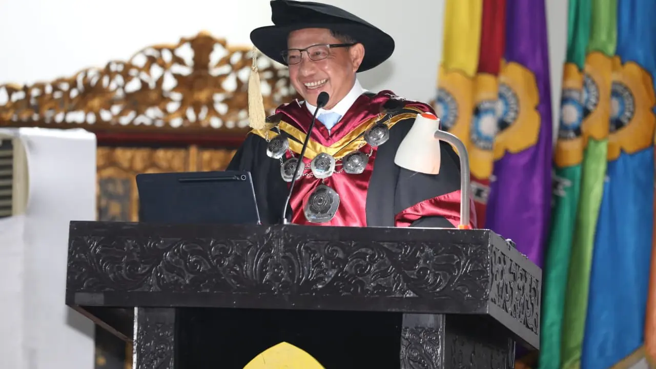 Sampaikan Orasi Ilmiah di UNSRI, Mendagri Tito Paparkan Peran Perguruan Tinggi Songsong Indonesia Emas 2045