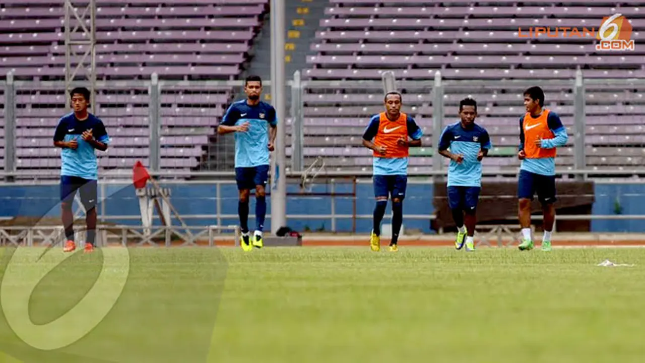 timnas-2-131209b.jpg