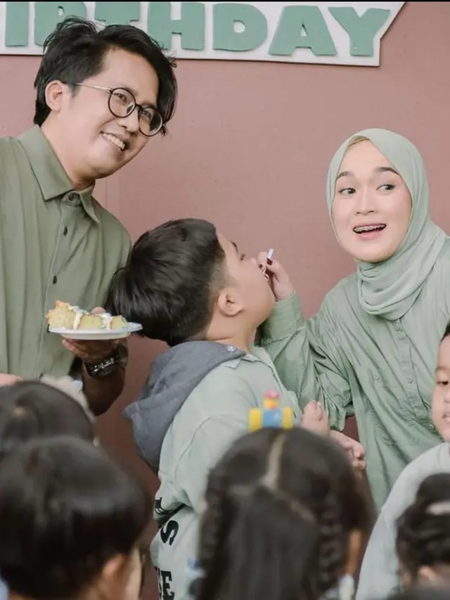 Ririe Fairus dan Ayus Sabyan