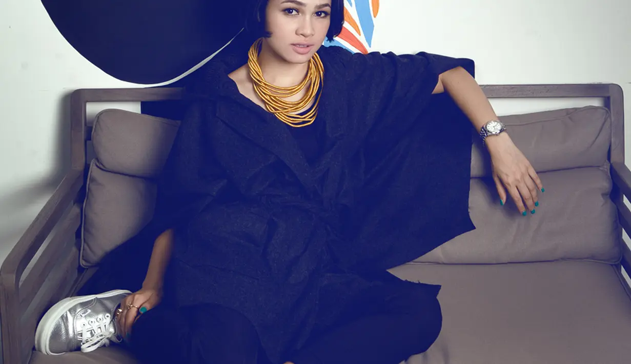 Andien kini merambah dunia fashion. (Daniel Kampua/Bintang.com)   