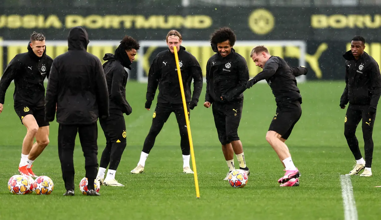 Dortmund harus mengakui keunggulan Atletico di leg 1 pekan lalu. Kekalahan 2-1 dibawa pulang oleh skuad Dortmund. (LEON KUEGELER / AFP)