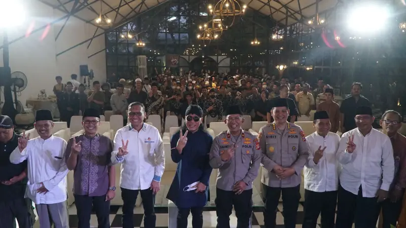 Gus Miftah Gelar Buka Bersama dengan Tokoh Lintas Agama di Yogyakarta