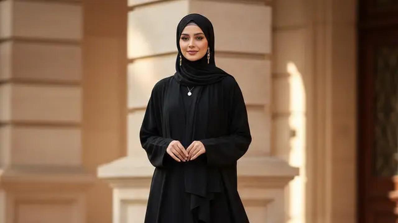 8 Model Gamis Abaya Hitam Terbaru, Fashion Simple yang Tampak Elegan