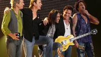 Don't Stop Believing lyrics from Journey. (Photo: Journey in 2008 by Matt Becker - Wikipedia/CC BY 3.0)