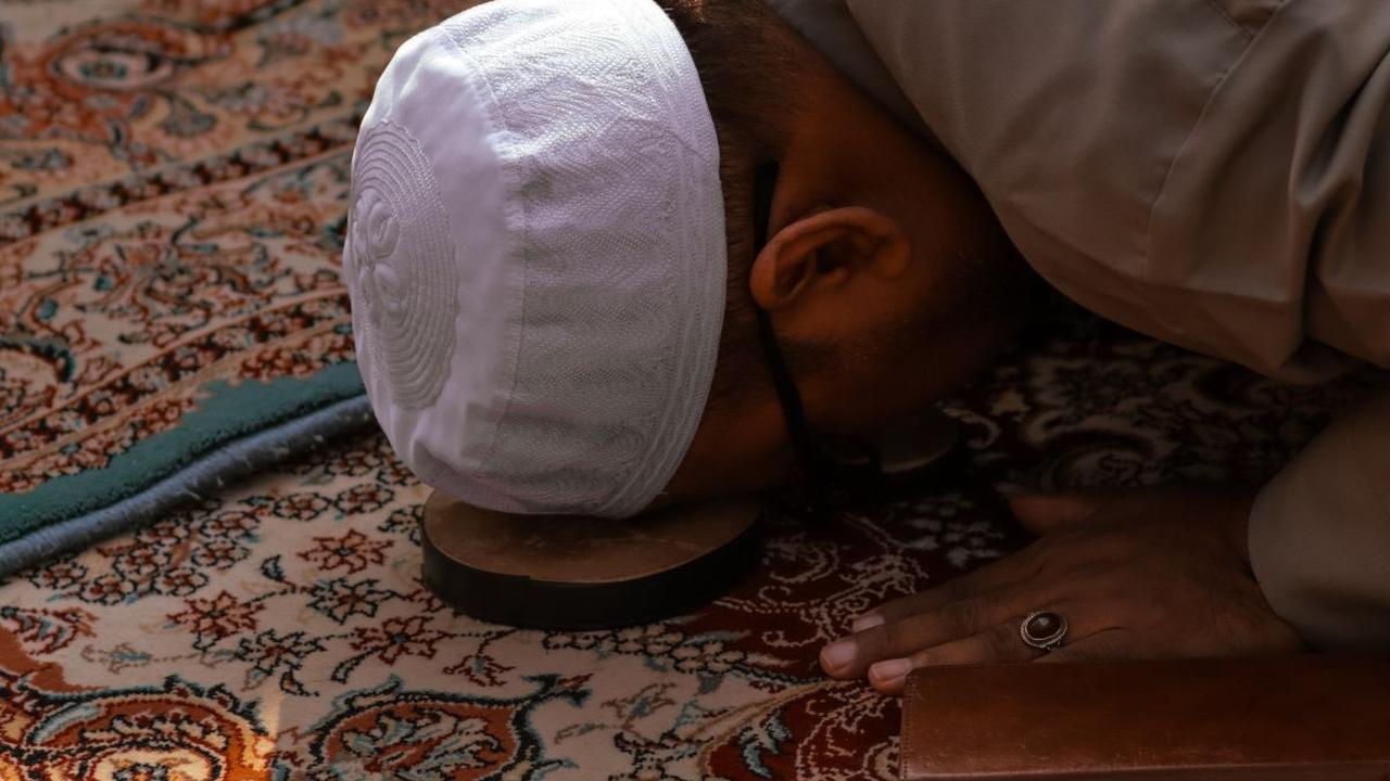 Doa setelah Sholat Taubat Latin dan Arti, Lengkap dengan Cara Mengamalkannya