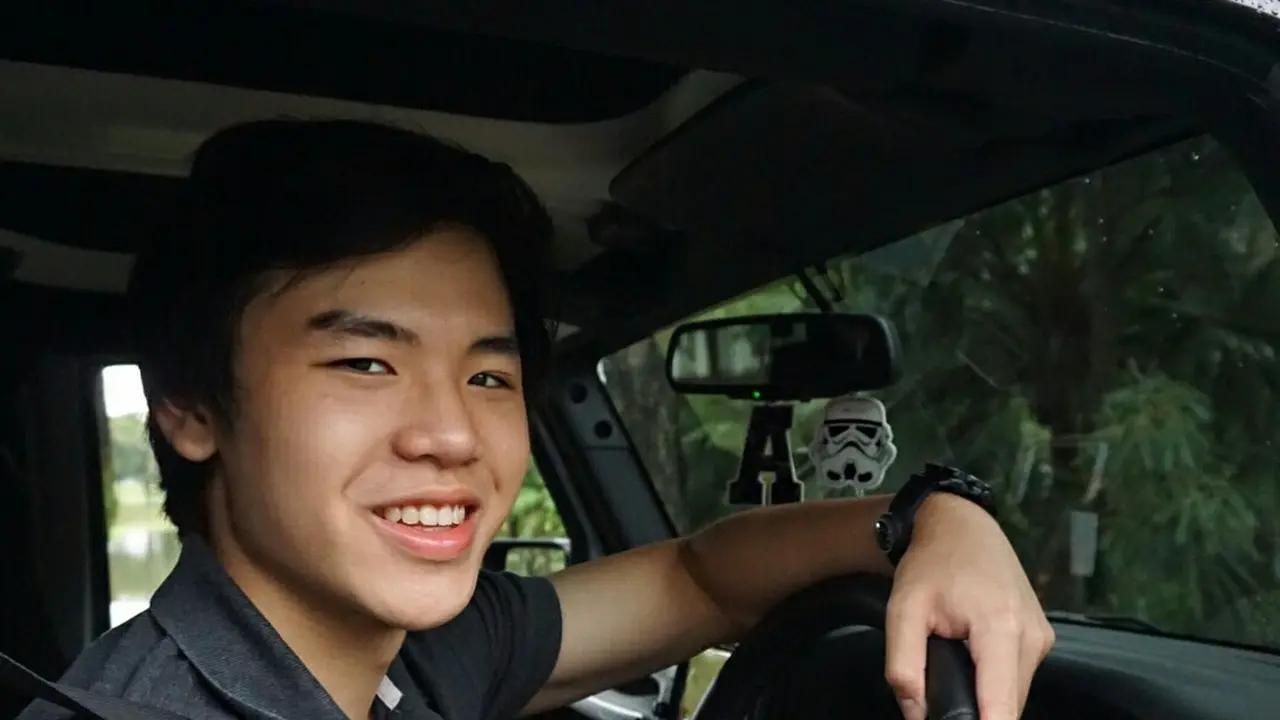 Masih Dipenjara, Sang Anak Tetap Rawat SUV Favoritnya Ahok (Foto:instagram @nachoseann)
