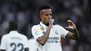 <p>Dua gol Real Madrid dicetak oleh Marco Asensio pada menit ke-42 dan Eder Militao menit 48. (AP Photo/Manu Fernandez)</p>