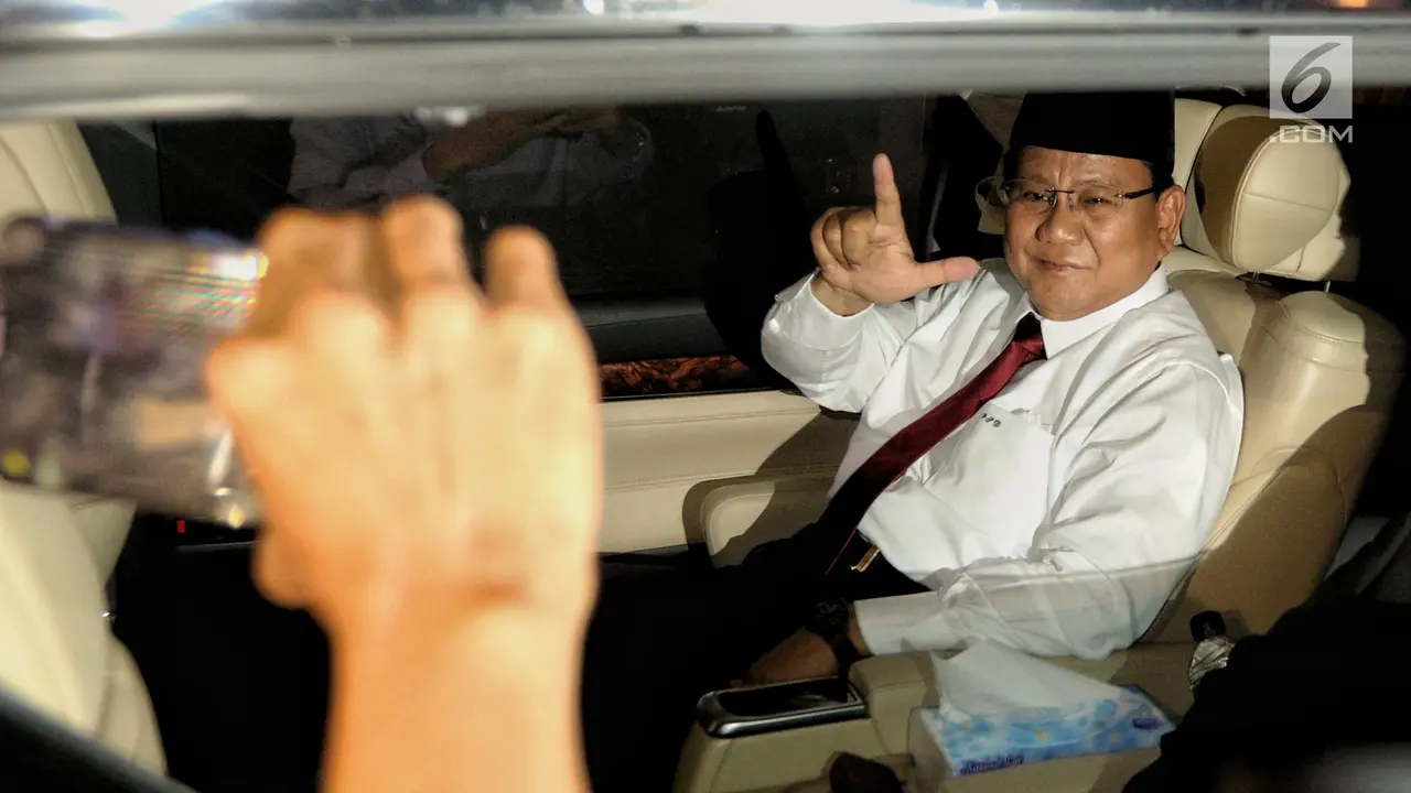 Prabowo - Sandi Tinggalkan Rumah Kertanegara Menuju Lokasi Debat Pilpres