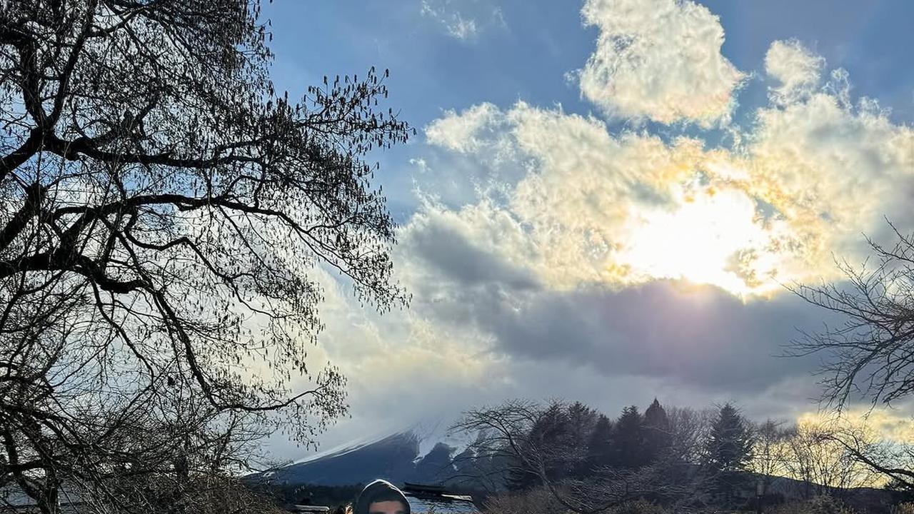 Potret Liburan Seru Fuji An dan Keluarga di Jepang, Aksi Gala Sky Bikin Gemas Netizen