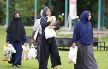 BUMN Semen Sebar Ribuan Paket Sembako Jelang Lebaran, Ini Lokasinya