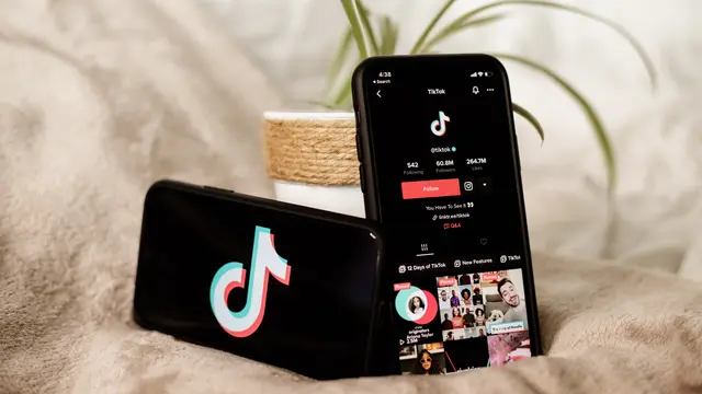 Menautkan Link Buku di TikTok