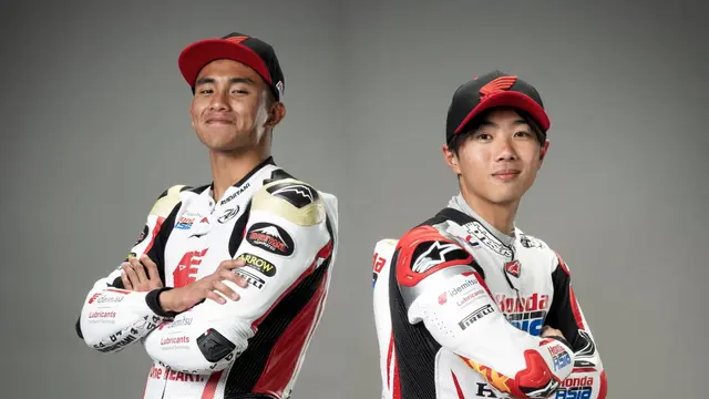 Mario Suryo Aji (Kiri)