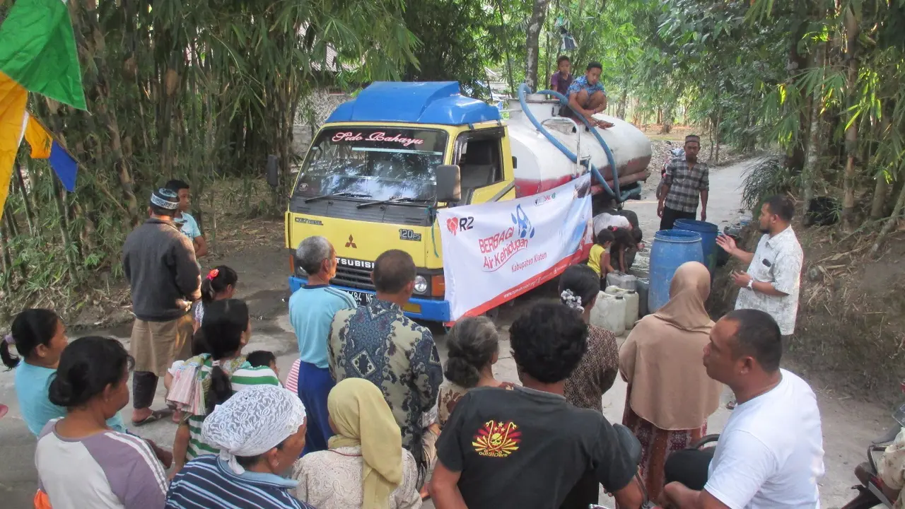 Rumah Zakat Salurkan 811.772 Liter Air Bersih di 4 Provinsi 
