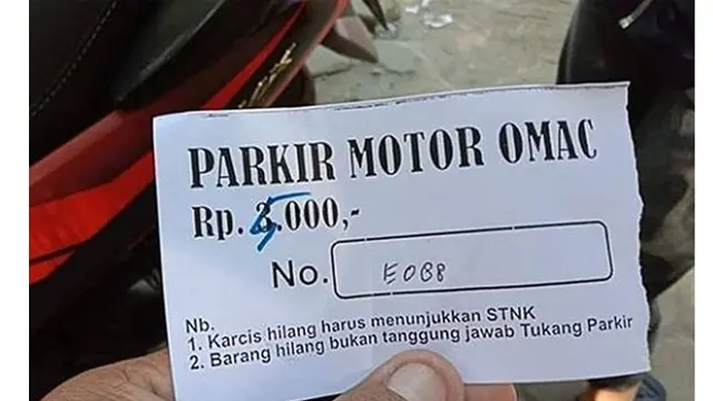 6 Tarif Parkir Ini Nyeleneh Banget, Bikin Tepuk Jidat