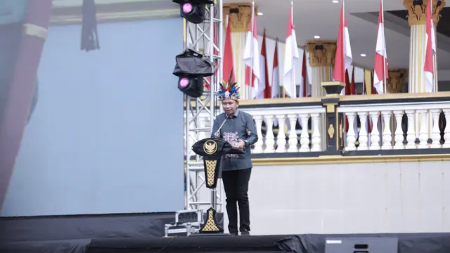 Jember Fashion Carnival 2025 Catatkan Sejarah, Gus Fawait Janjikan Gelaran Lebih Megah Tahun Depan
