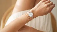 4 Tips Jitu Agar Gelang dan Jam Tangan Tidak Saling Menggores, Tetap Stylish dan Awet
