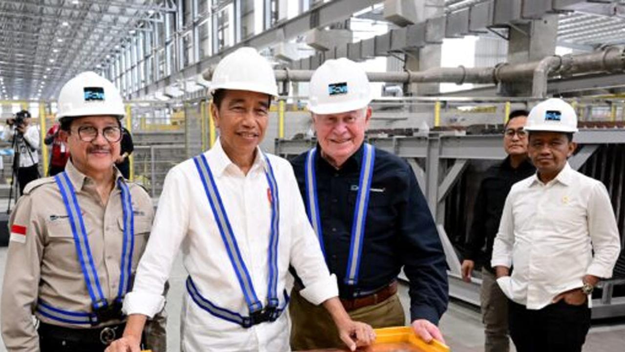 Smelter Freeport Indonesia di Gresik