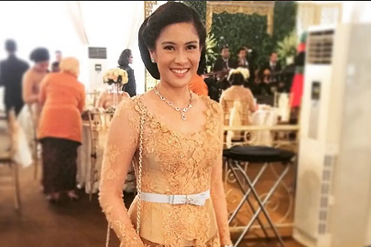 Dian Sastro