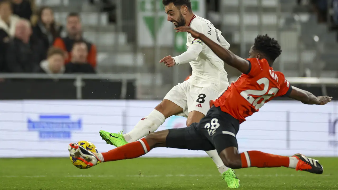 Luton Town vs Manchester United