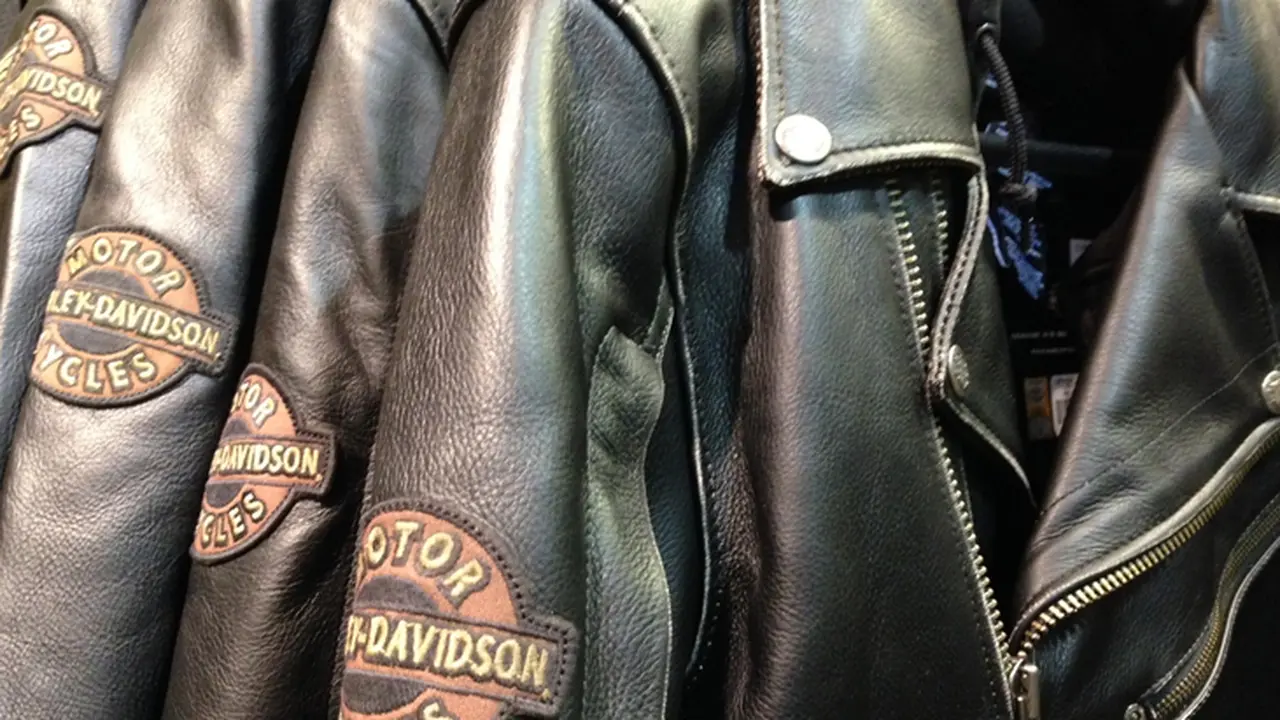 Aksesori Harley-Davidson 
