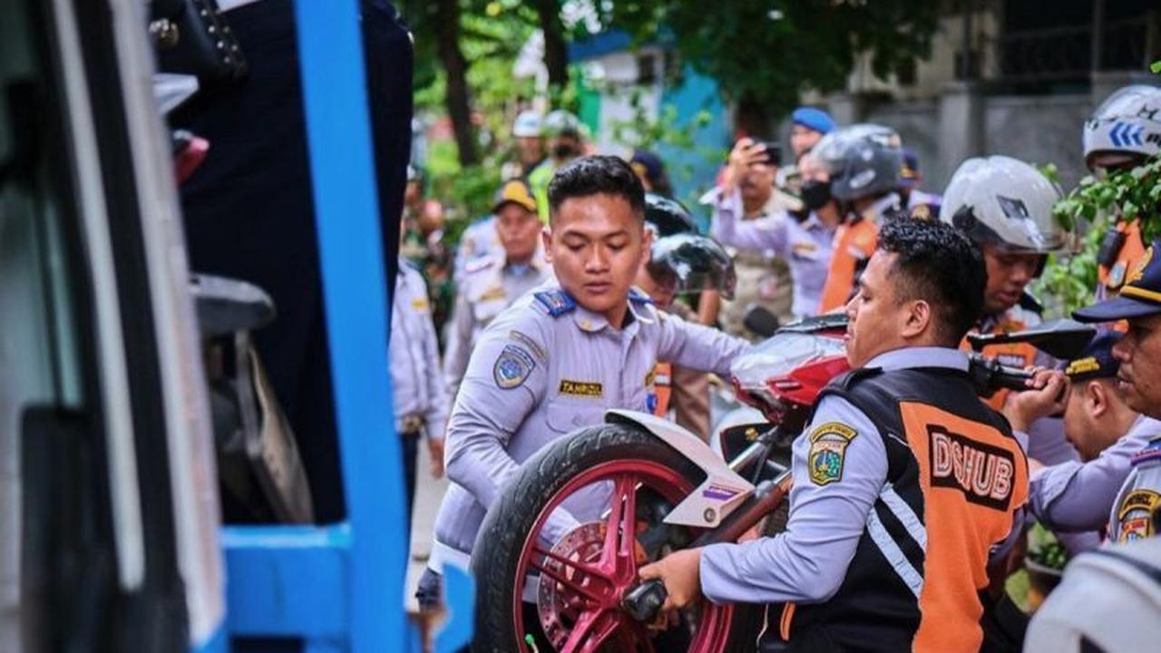 DPRD DKI Jakarta Desak Sanksi Tegas Parkir Liar Diberlakukan
