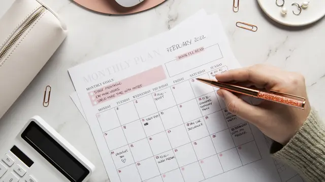 Tips Agar Tetap Produktif Sepanjang Hari Meski Bukan Morning Person (photo by freepik.com)