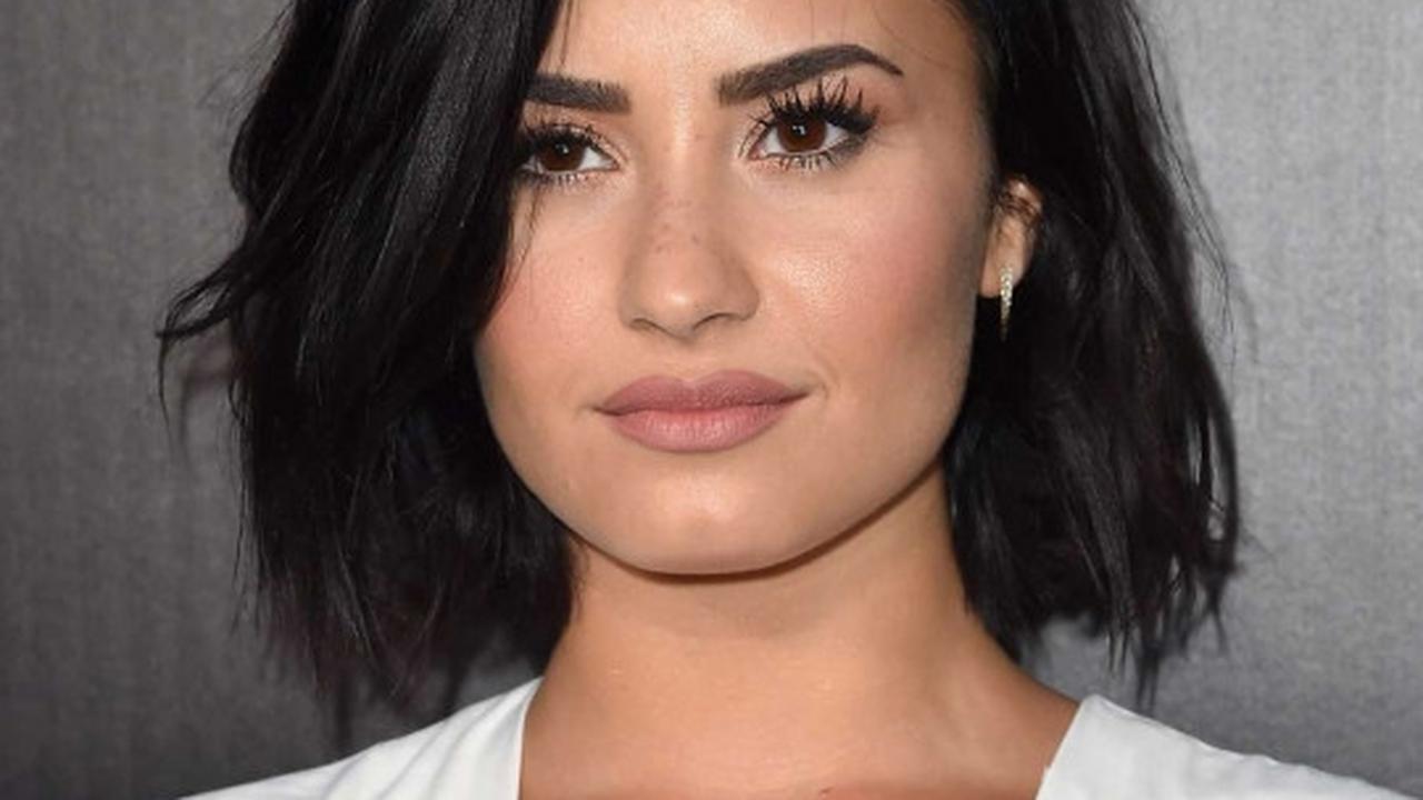 Demi Lovato cantik dan seksi di peluncuran Galaxy S6 Edge Plus